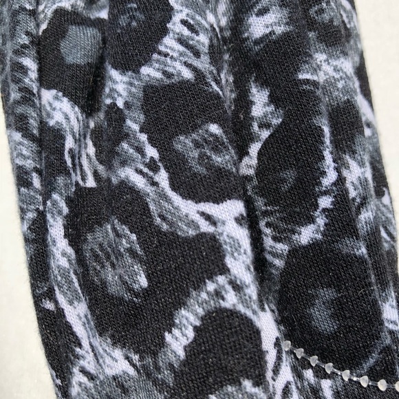 Black and Grey Infinity Scarf - Picture 2 of 3